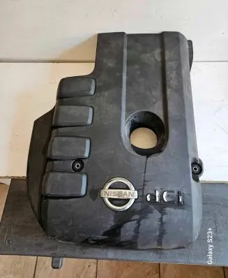 Nissan Navara Engine cover (trim) 6896294 6898423