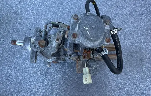Mitsubishi Pajero Fuel injection high pressure pump 1046403352 MD103208