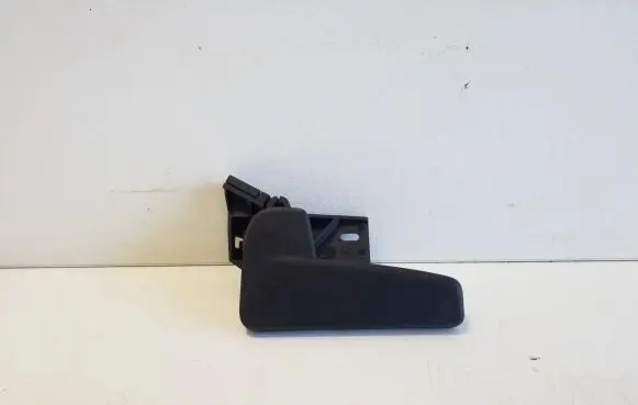 Volkswagen e-Golf Engine bonnet (hood) release handle 517823633B