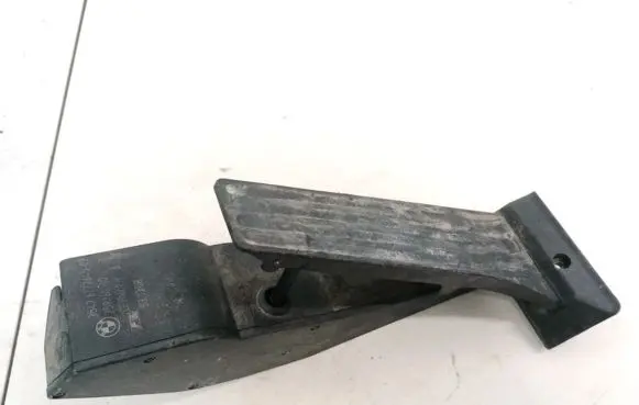 BMW 5 E60 E61 Accelerator throttle pedal 25916010 35426772645-02