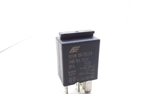 Volkswagen Caddy Other relay 7M0951253C 95VW10K705EA