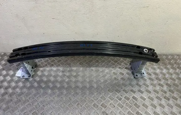 Nissan Leaf II (ZE1) Front bumper cross member 620325SA0A