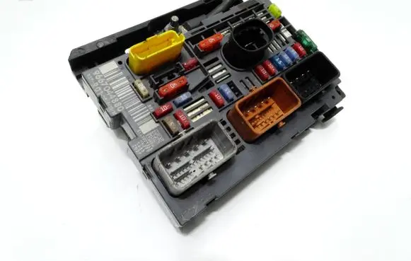 Citroen C4 Grand Picasso BSM Control unit 9667044880