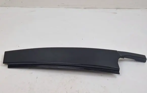 Mini Cooper Countryman R60 Rear door glass trim molding 9800619 41400002
