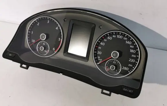 Volkswagen Scirocco Speedometer (instrument cluster) 1K8920871C 5K0959521AA 1T0035680C