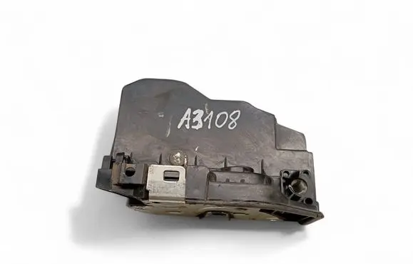 BMW X3 E83 Coupe door lock (next to the handle) 7167065