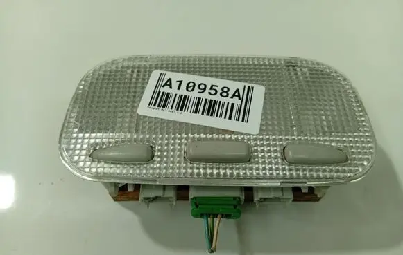Peugeot 407 Rear seat light 