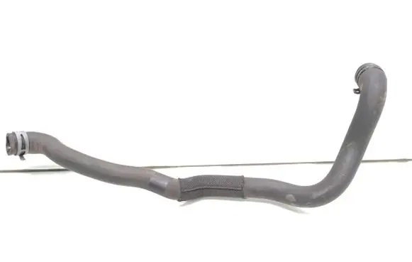 Skoda Octavia Mk2 (1Z) Engine coolant pipe/hose 1K0121157en Ka4125212hu