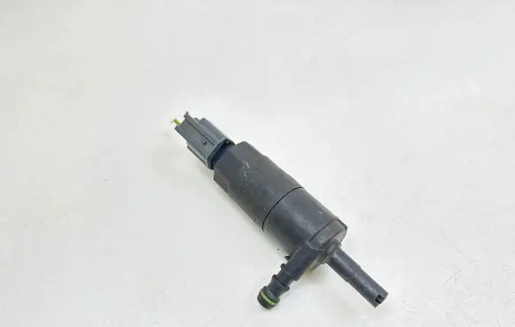 Volvo S40 Windscreen/windshield washer pump 5W9313K082AA T655C
