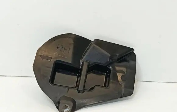 Toyota Prius (XW30) Other front door trim element 8791247010