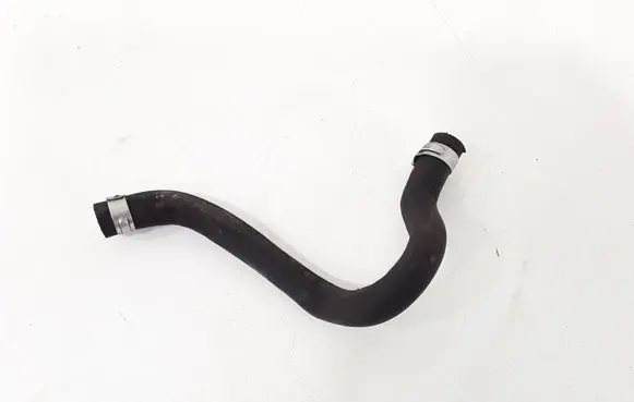 Audi A4 S4 B5 8D Engine coolant pipe/hose