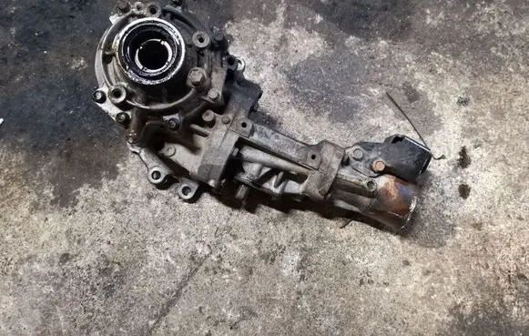 Peugeot 4007 Gearbox transfer box case 
