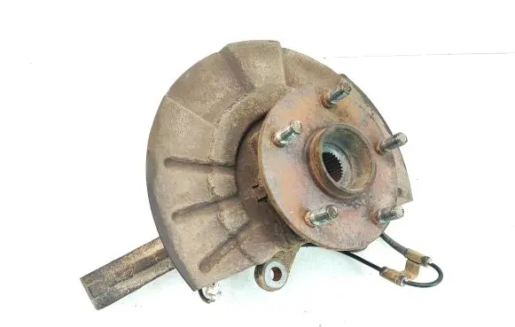 Suzuki Grand Vitara II Front wheel hub spindle knuckle