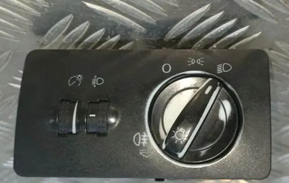 Skoda Fabia Mk1 (6Y) Light switch 6Y0919094B 6Y1941531