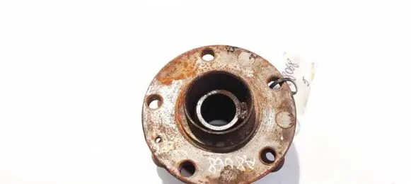 Audi A6 S6 C6 4F Rear wheel hub