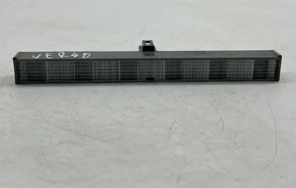 Toyota Verso Third/center stoplight 8157005100