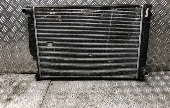 Audi A6 S6 C5 4B Coolant radiator