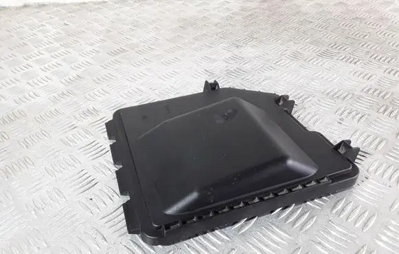 Opel Meriva A Fuse box cover 13144736