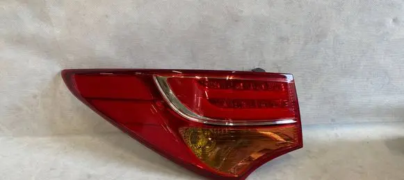 Hyundai Santa Fe Rear/tail lights 924012W130 924012W1