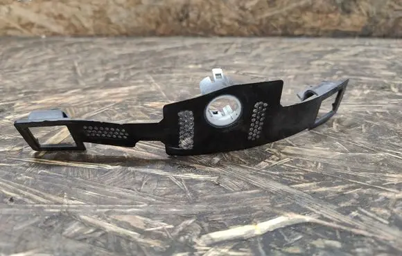 Alfa Romeo Stelvio Front parking sensor holder (PDC) 50553759