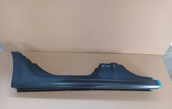 Skoda Octavia Mk4 Sill 5E7809602D