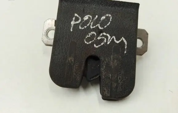 Volkswagen Polo IV 9N3 Tailgate/trunk/boot lock/catch/latch 6q6827505b