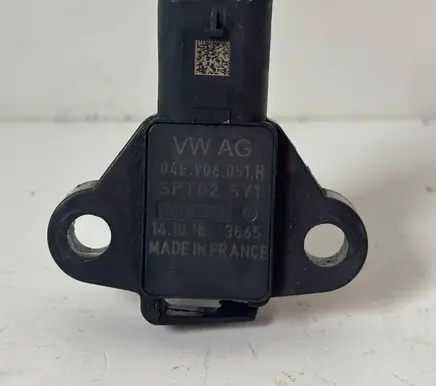Volkswagen Golf VII Air pressure sensor 04E906051H SPT02SY1