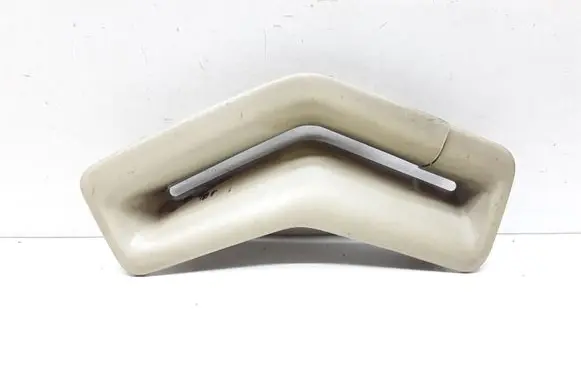 Volvo S80 Seat belt trim 