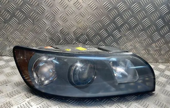 Volvo V50 Headlight/headlamp 30698890 0301198274