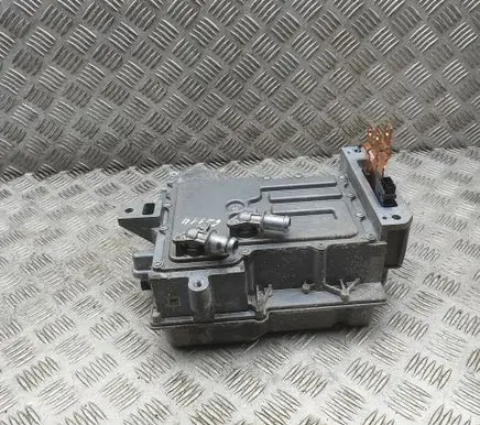 Porsche Taycan 9J1 Voltage converter inverter 9J1901131E 9J1907124L