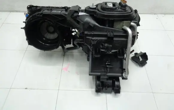 Interior heater climate box assembly