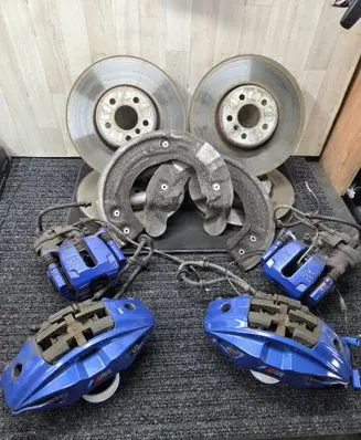 BMW 5 G30 G31 G38 Brake discs and calipers set 687529305 4X404434836