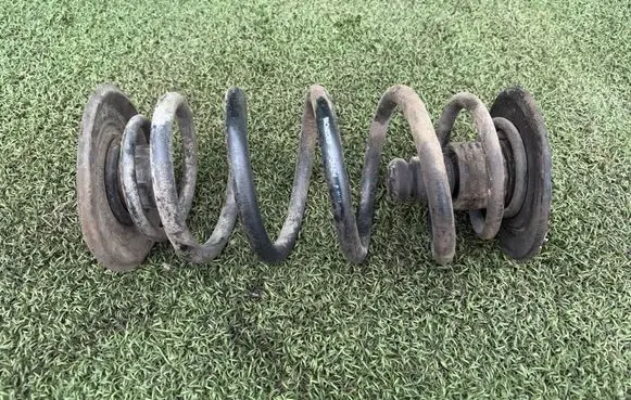 Mercedes-Benz Vito Viano W639 Front coil spring A6393240308 6393240308