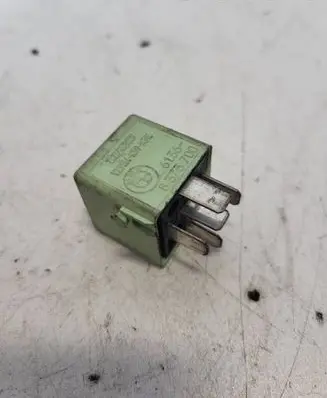BMW 5 E60 E61 Other relay 8373700