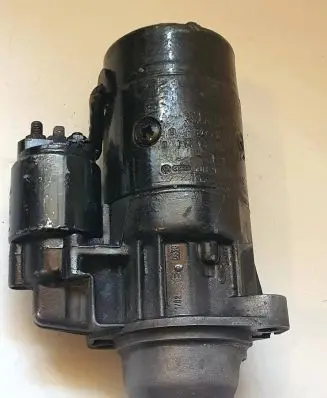 Audi A6 S6 C4 4A Starter motor 069911023C