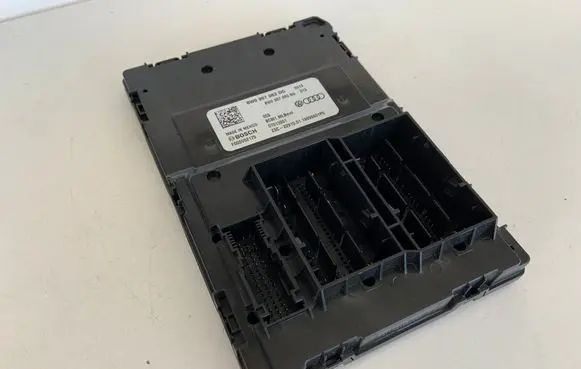 Audi Q5 SQ5 Comfort/convenience module 8W0907063DG 8W0907063BG