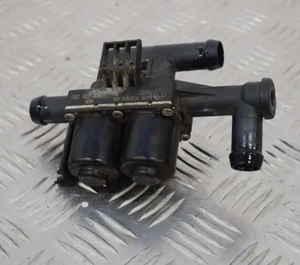 BMW 5 F10 F11 Other engine bay part 9119164