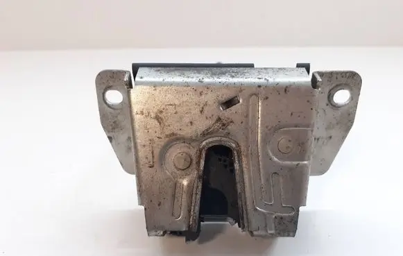 Mercedes-Benz ML W163 Tailgate/trunk/boot lock/catch/latch A1637400235