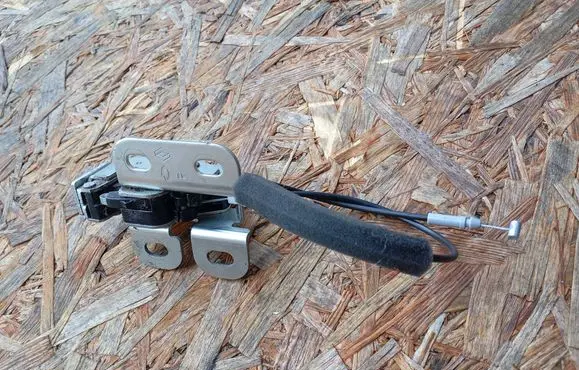 Renault Koleos I Tailgate/trunk/boot lock/catch/latch 90502JY01A