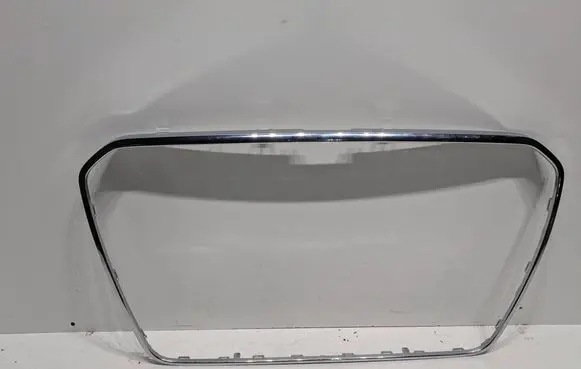 Audi A3 S3 8V Front bumper upper radiator grill 8V3853651