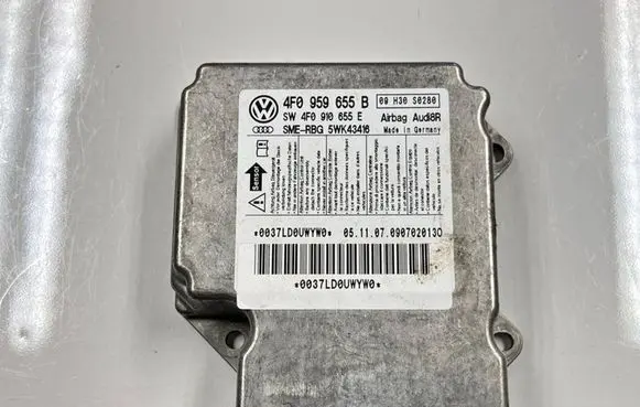 Audi A6 S6 C5 4B Airbag control unit/module 4F0959655B 5WK43416 0037LD00WYW0
