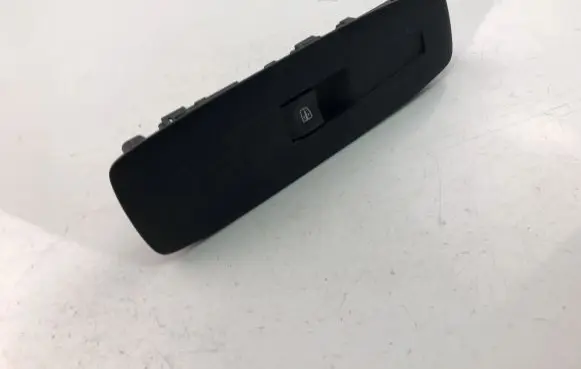 Renault Megane III Electric window control switch 809605274R