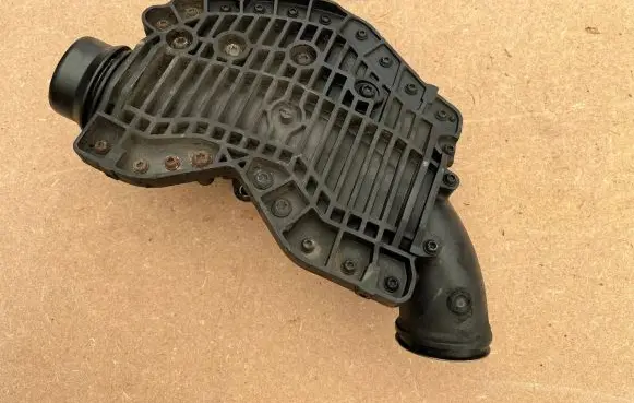 Mercedes-Benz ML W166 Intake resonator 0112763C 4012072C 9970620