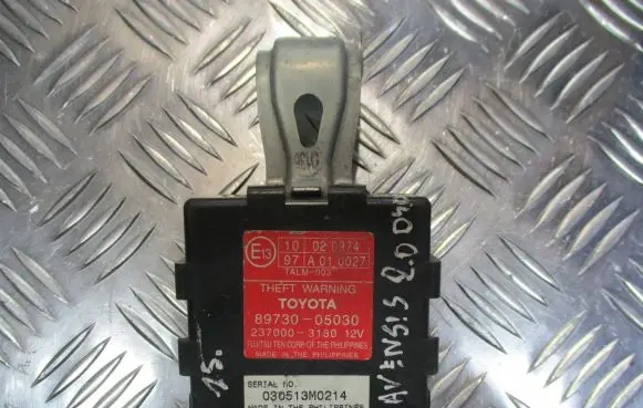 Toyota Avensis T250 Alarm control unit/module 89730-05030