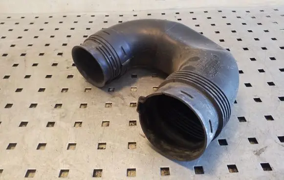 Seat Altea XL Air intake duct part 1K0129618B