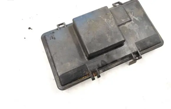 Audi 80 90 B2 Fuse box cover 443941801