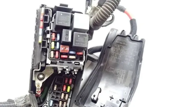 Volvo S60 Fuse box set 6G9T14A067CA K067R