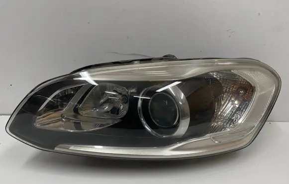 Volvo XC60 Headlight/headlamp 31420257
