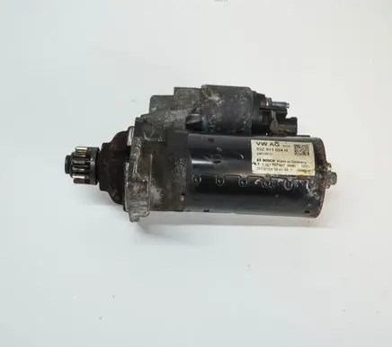 Volkswagen Jetta VI Starter motor 02Z911024H