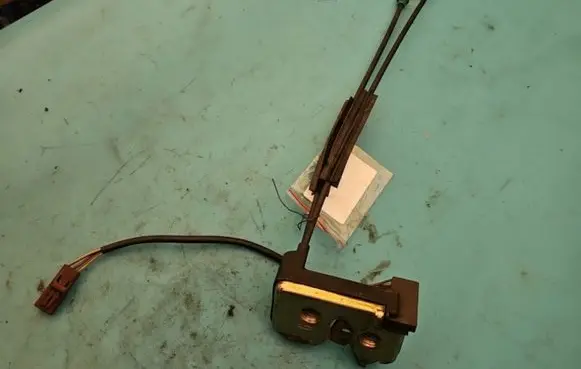 Ford Fiesta Tailgate/trunk/boot lock/catch/latch A43102-BD IMPRK1393508
